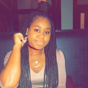 Meet your Posher, Jasmine